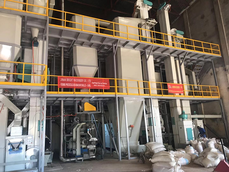 4tons/h fish feed production line finished the installation and hold the boot ceremony