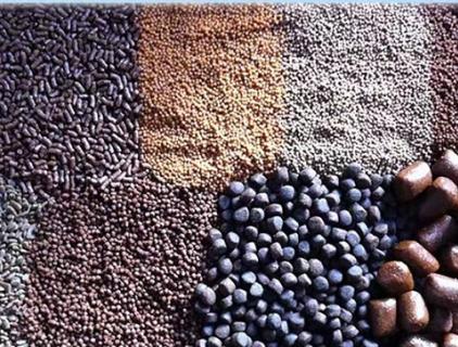 मछली फ़ीड के लक्षण